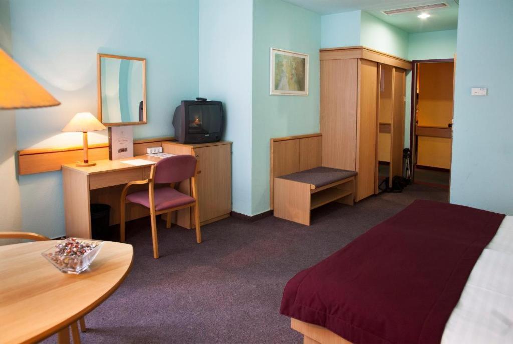 Budapest Pilvax Hotel — Photos 3